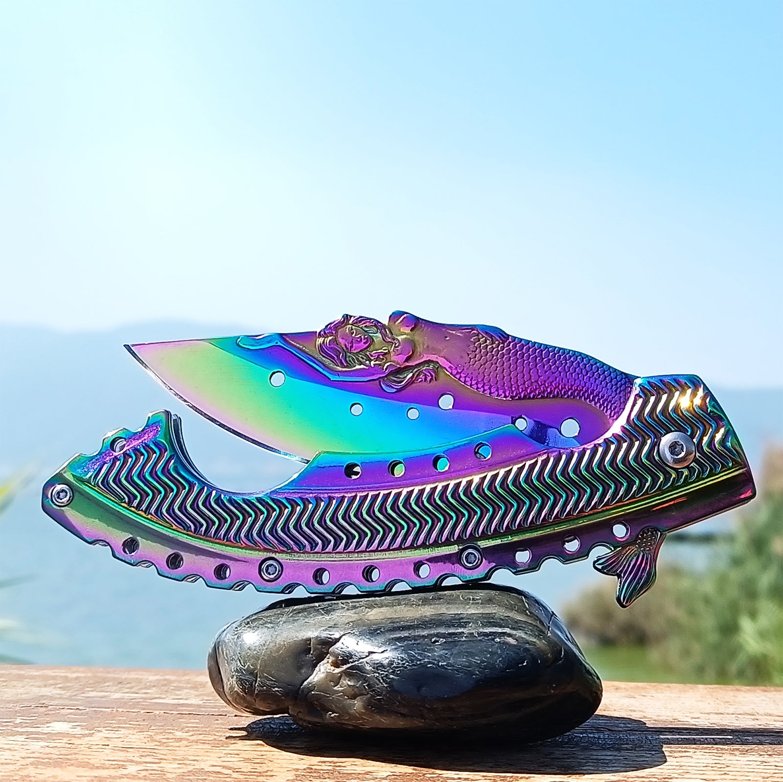 DRAGONSMILE Pocket Folding Knife With Embossed 3D Mermaid